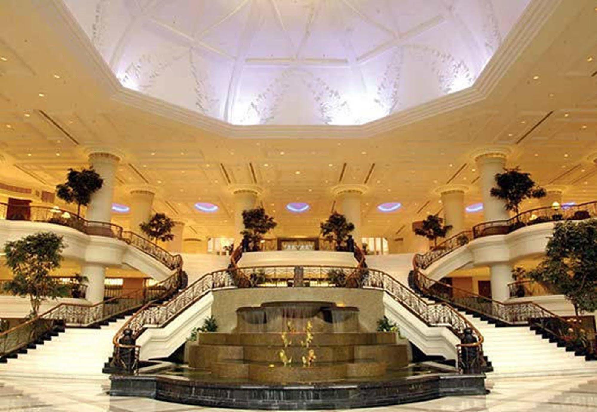 Putrajaya Marriott Hotel Interno foto